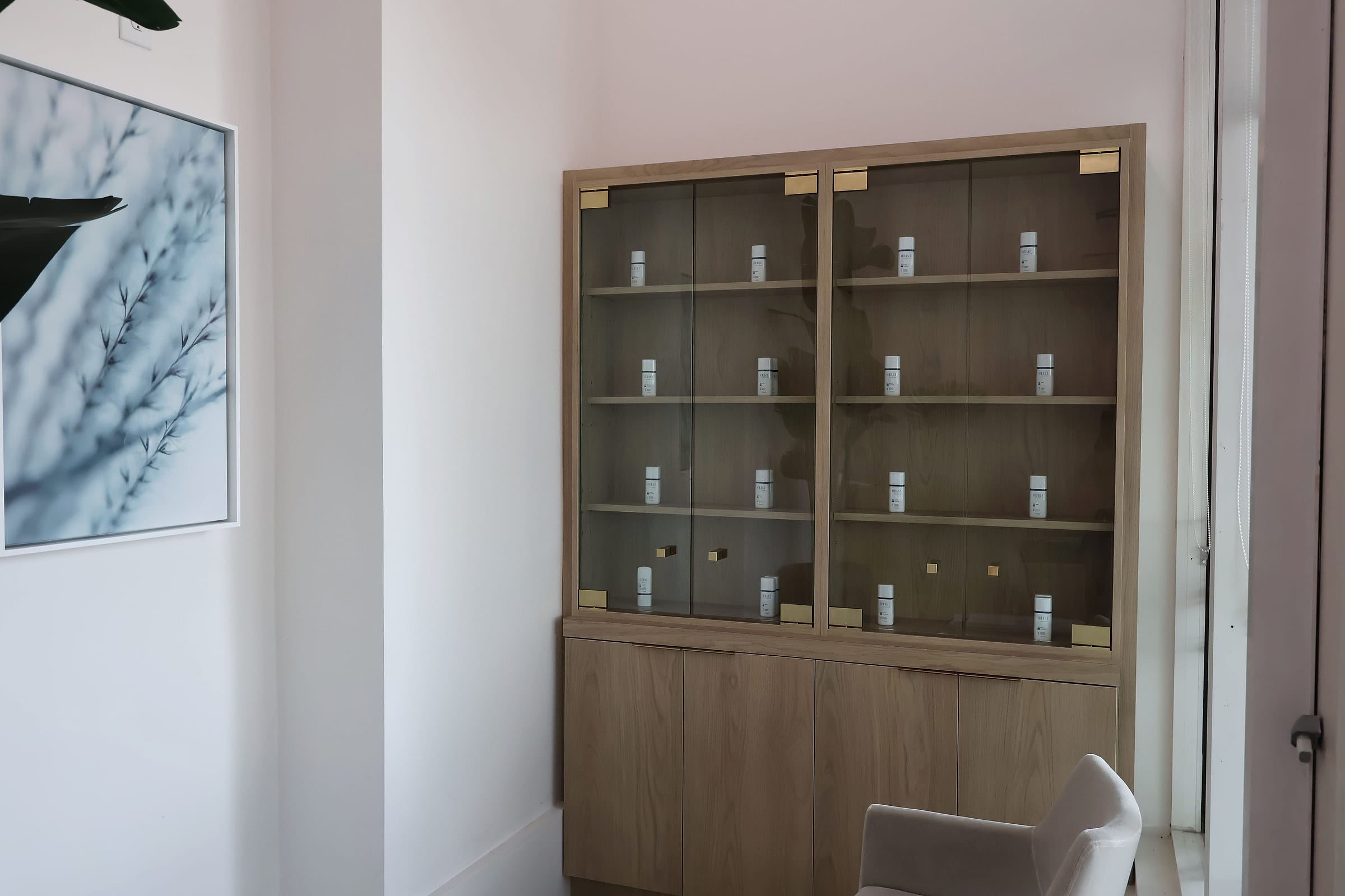 The professional skincare cabinet at Naiva